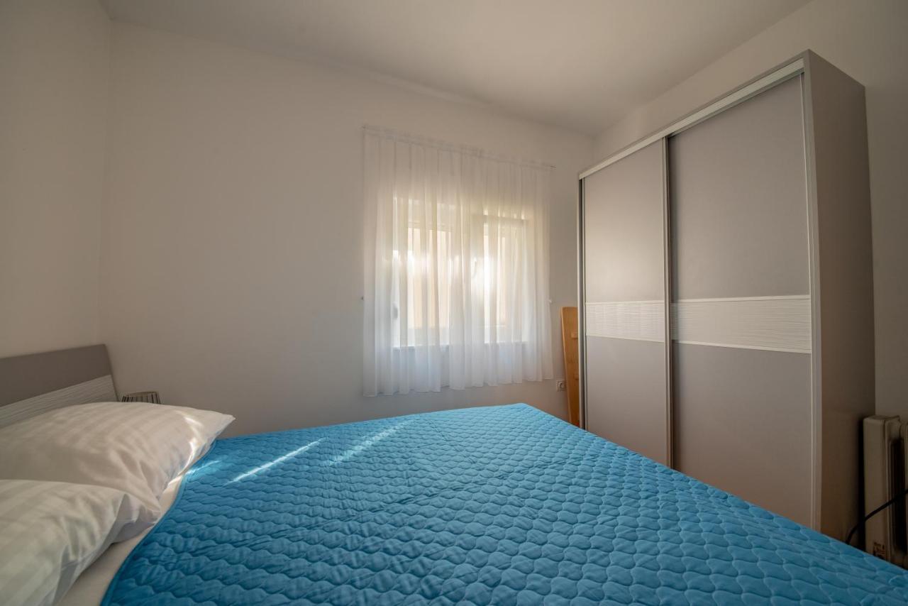 Apartman Bozica Vir Bagian luar foto